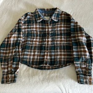 American Eagle Cropped Flannel